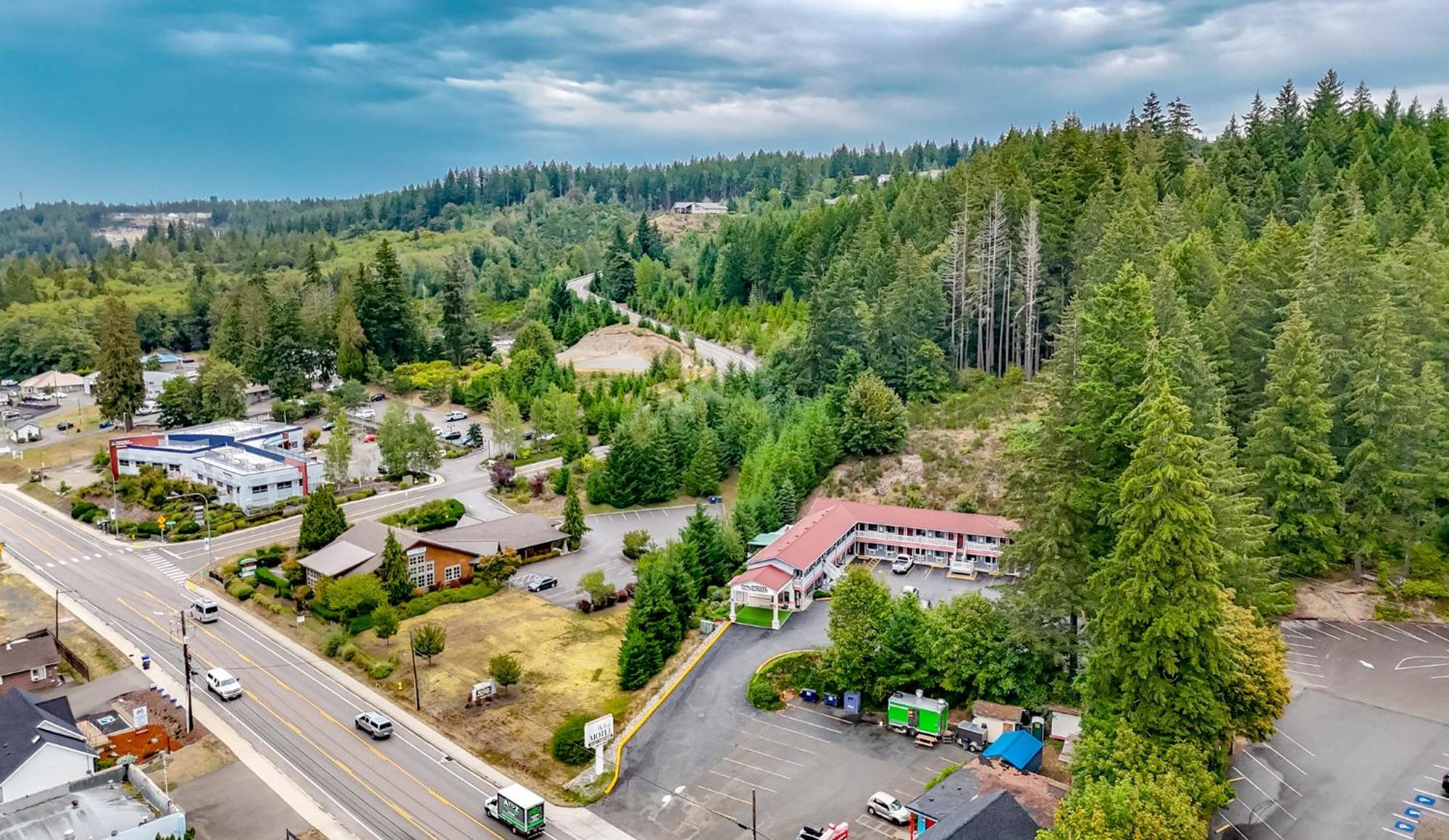 Belfair Motel Exteriör bild